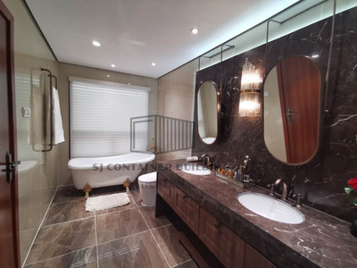 Luxury Bathroom Pod